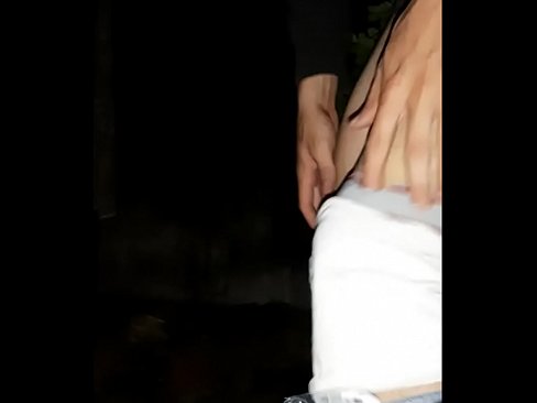 ❤️ Moj susjed je skočio na moj karantenski zid Jebeni video na hr.hentai-id-tv.ru ❌️❤