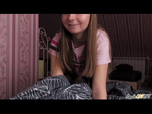❤️ Blondie duboko siše svog BFF-a i dobiva spermu u usta Jebeni video na hr.hentai-id-tv.ru ❌️❤